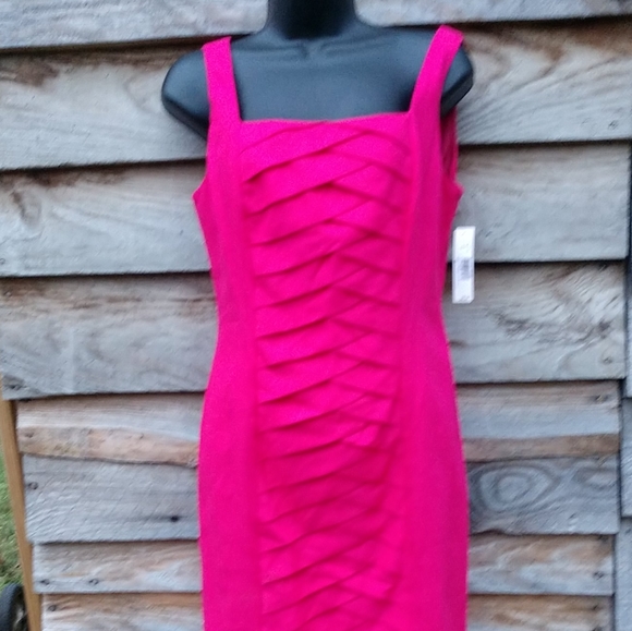 NWT🆕 New Directions Dress Sleeveless Pleated Criss Cross Front Pink Size 8 NWT - Picture 12 of 12